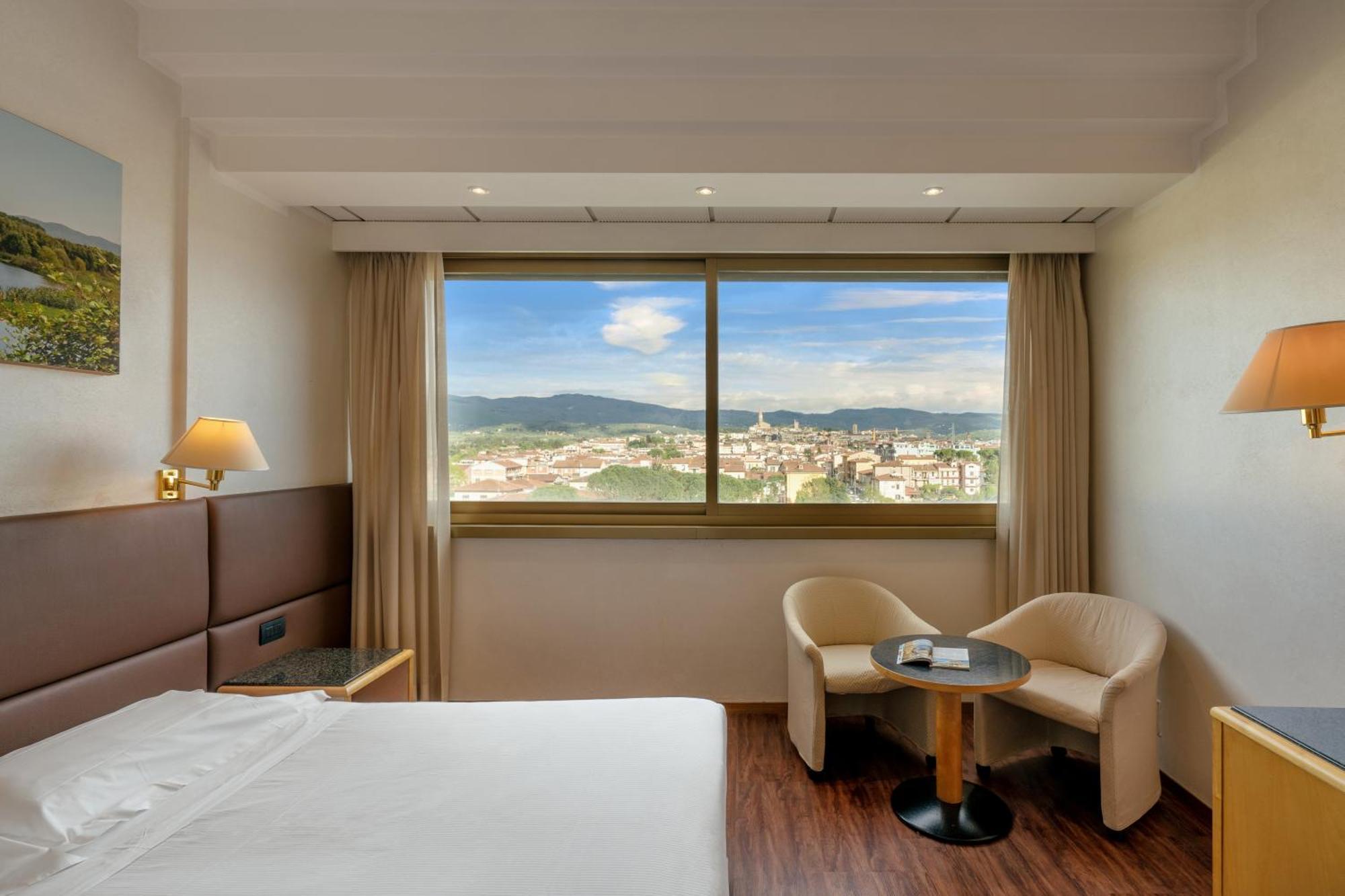 Hotel Minerva Arezzo Buitenkant foto
