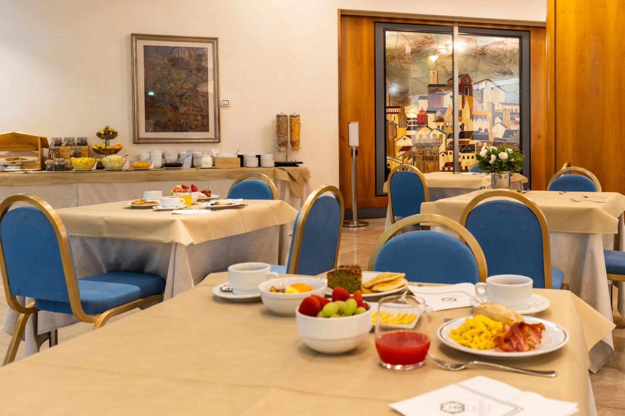 Hotel Minerva Arezzo Buitenkant foto